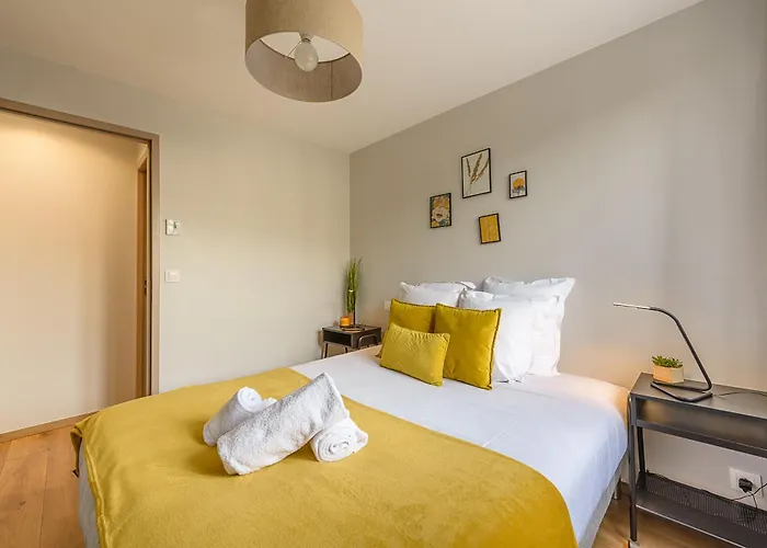 Aux Portes De L\'Imperial Palace, Lla Selections By Location Lac Annecy