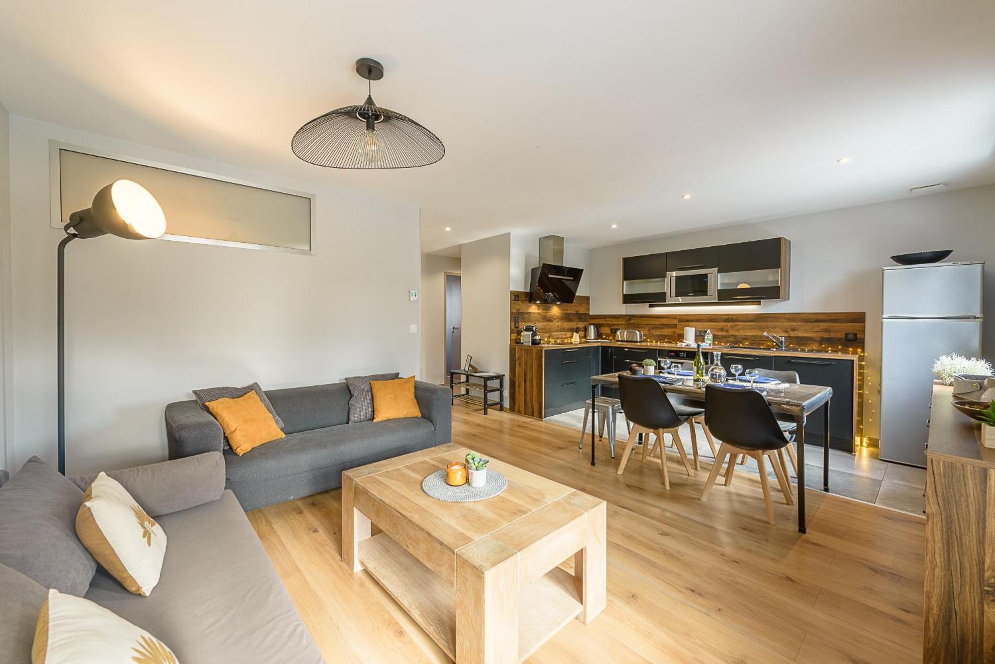 Apartment Aux Portes De L'imperial Palace, Lla Selections By Location *