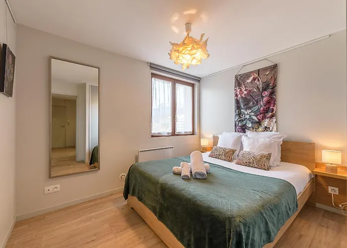 Aux Portes De L\'Imperial Palace, Lla Selections By Location Lac Annecy
